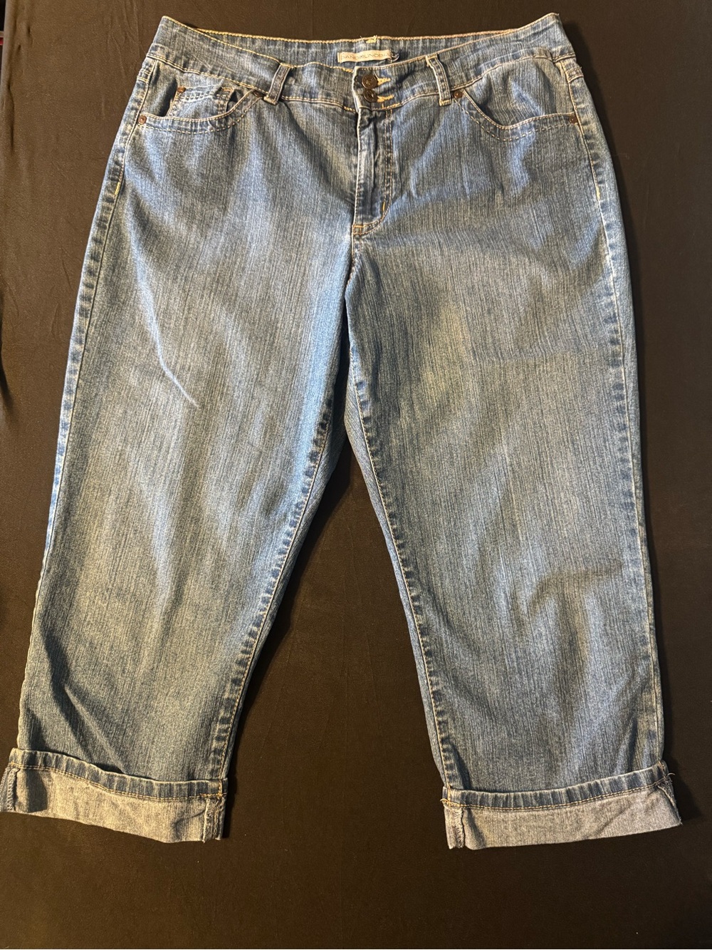 Bandolino Light Blue Cropped Ankle Jeans